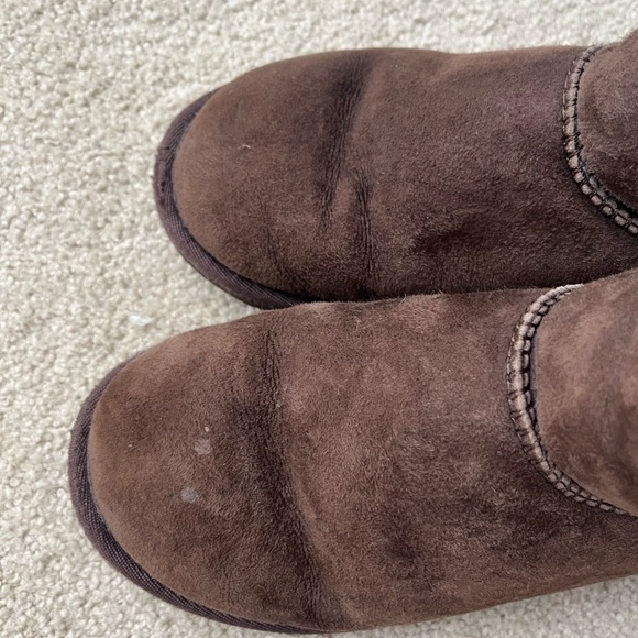 Ugg Classic Chocolate Boots - Picture 5 of 5